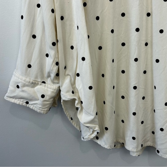 Old Navy Polka Dot Dress Shirt 2X - Picture 2 of 3